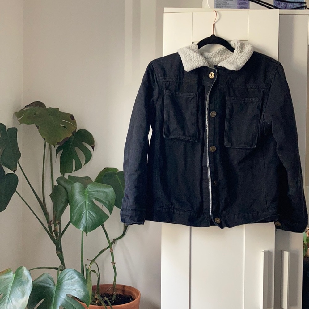 ZAFUL Sherpa lined Black Denim Jacket